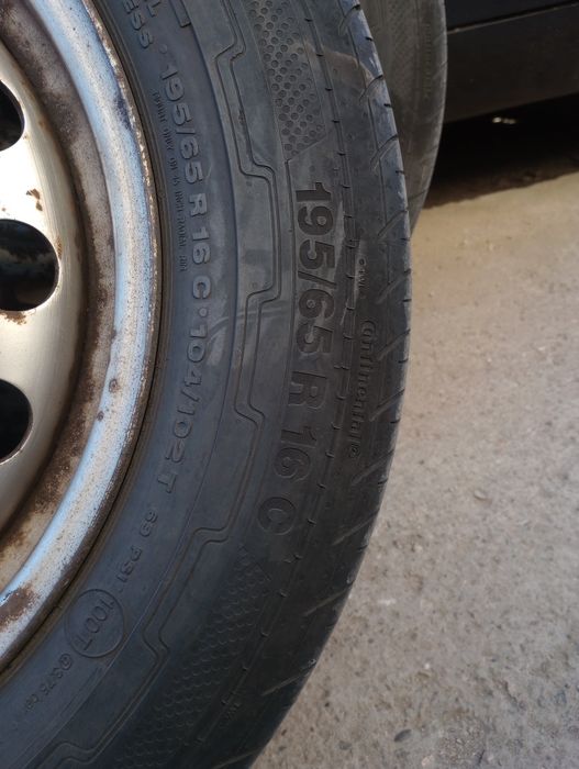 Джанти с гуми Мерцедес вито