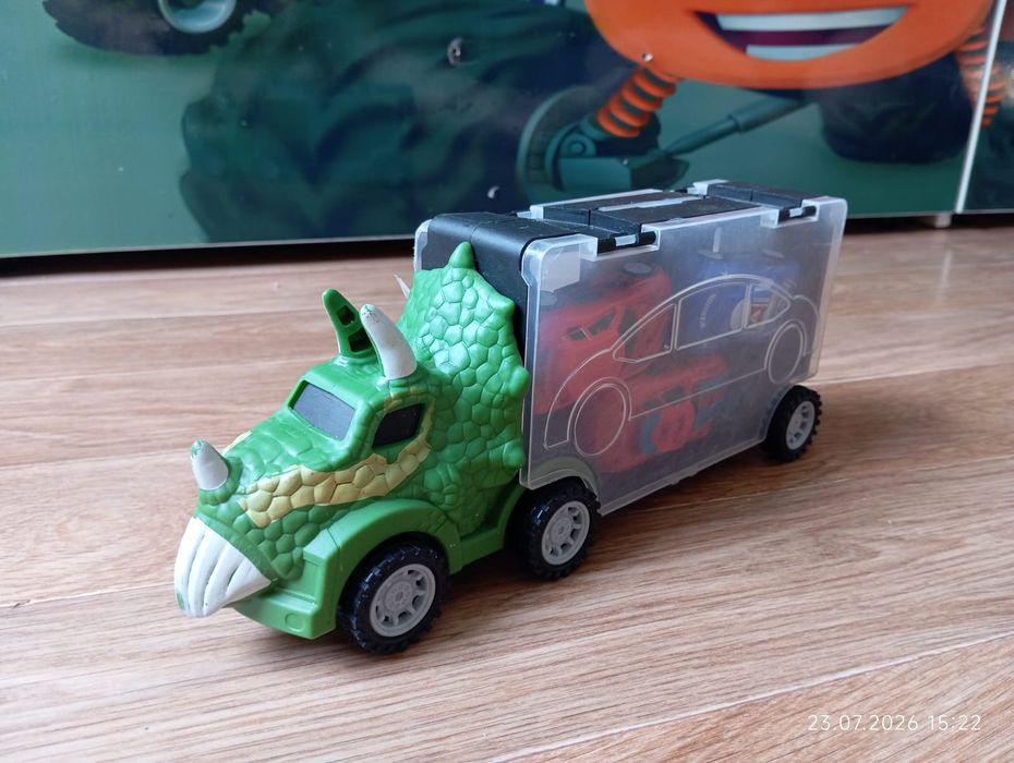 Игрушки машинки автовоз