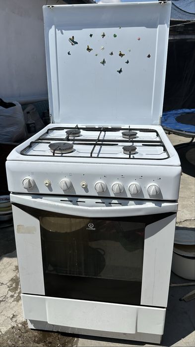 Газ плита INDESIT
