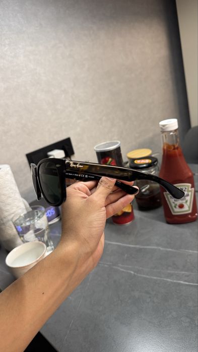 Очки Ray-Ban wayfarer оригинал солнечные
