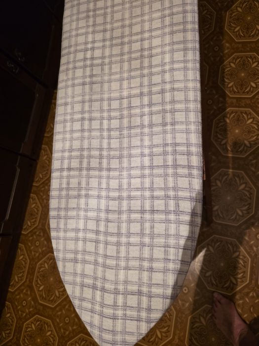 Доска гладильная.