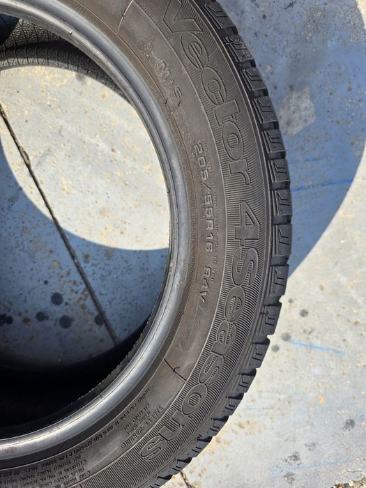 205 55 16 goodyear all seasson
