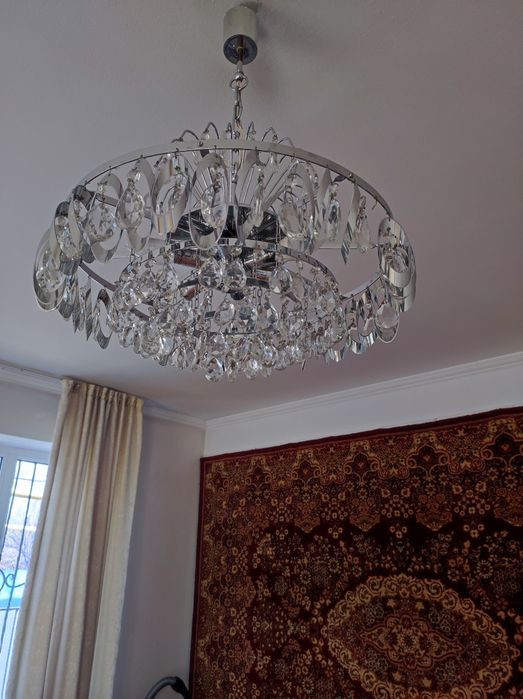Люстра хрустальная