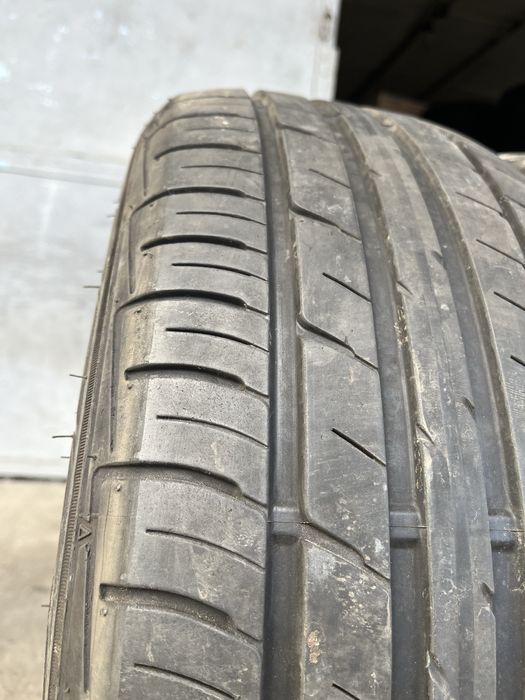 2 бр. летни гуми 215/55/17 Falken DOT 5021 5 mm