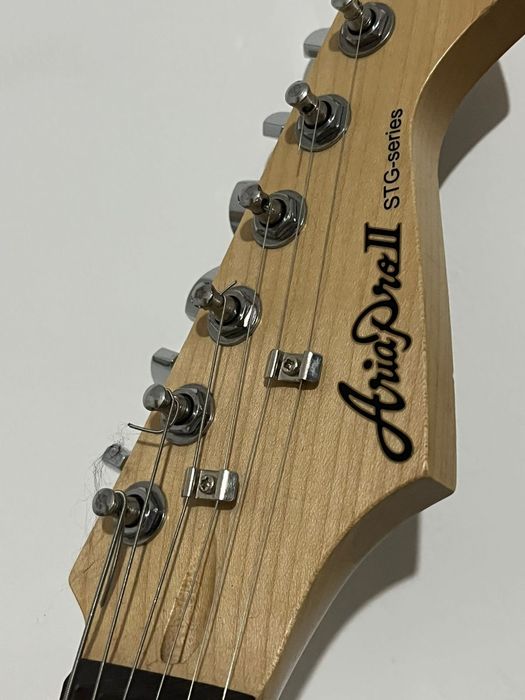 Aria Pro II Электрогитара STG