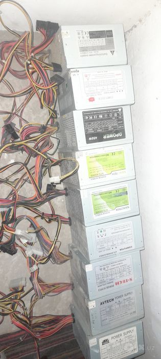 Kompyuter blok pitaniya Kolechstva bor