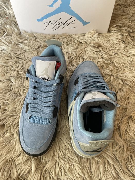 Air Jordan 4 Retro university Blue