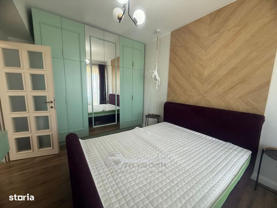 Apartament 3 Camere, Copou, 90 Mp, Decomandat, Mobilat, Intabulat, Loc