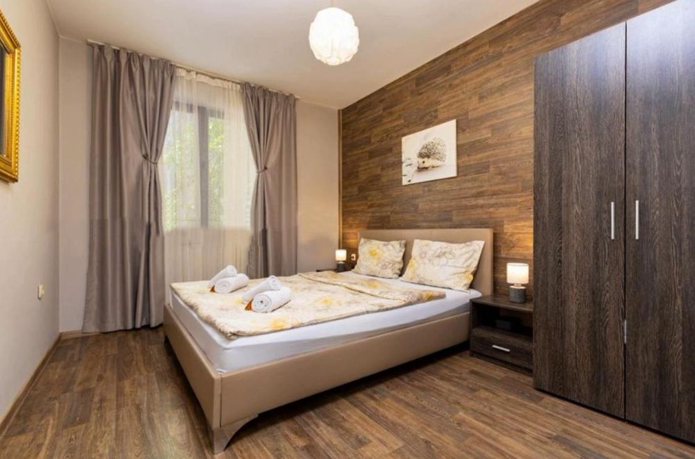 Дава се под наем Двустаен апартамент в Пловдив, Център - 76 кв.м за 698.19 € - Снимка #3