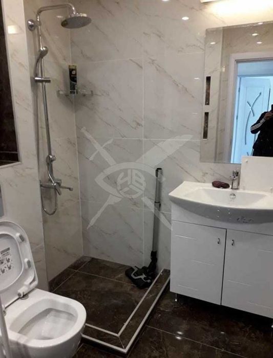 Дава се под наем Тристаен апартамент в София, Хладилника - 98 кв.м за 897.6 € - Снимка #4