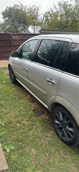 Vand opel zafira 1.7 tdi