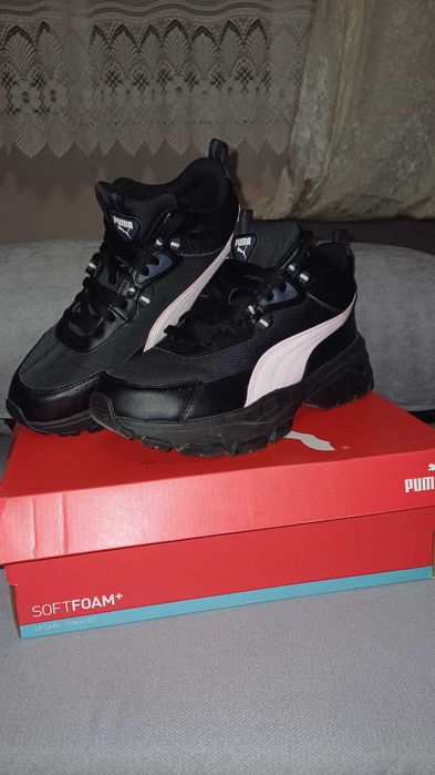 PUMA Маратонки 41 номер Cassa Via