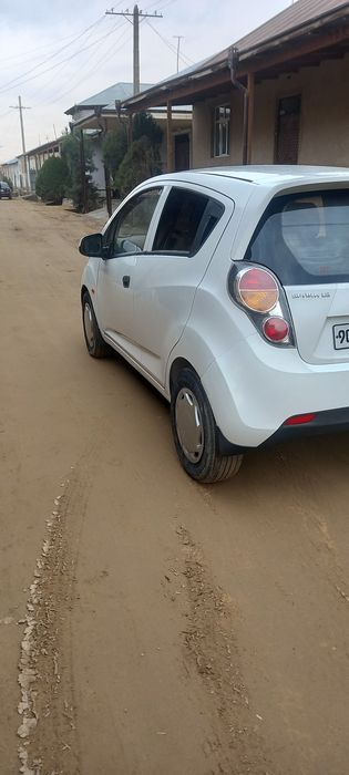 Хивада спарк сотилади