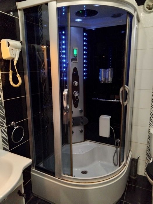 Хидро масажна Душ Кабина