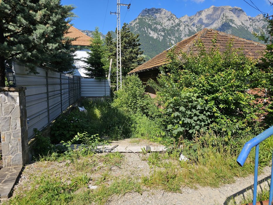 Teren+casa de vanzare Busteni Jud Prahova