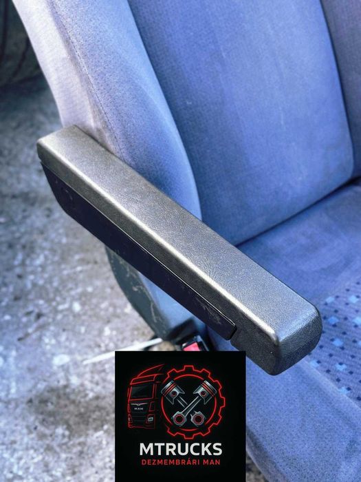 Scaun șofer albastru MAN functional cu garantie 3 luni