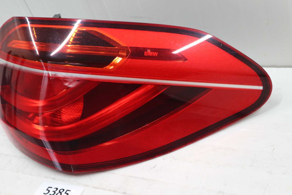 Десен външен стоп БМВ Ф46 Гран Турър