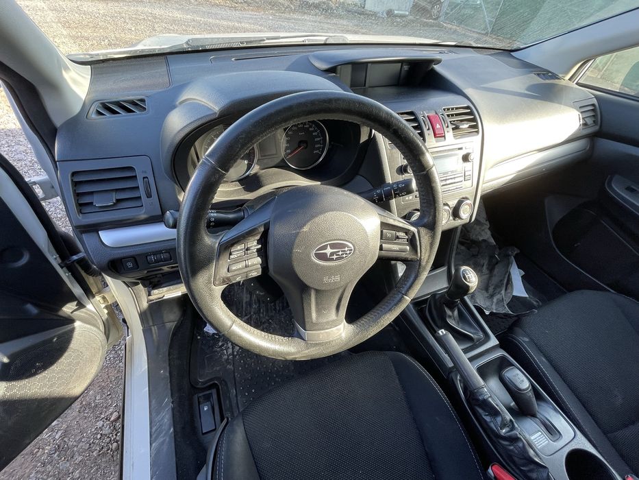 Subaru XV 1.6i 2013 135К км. На части