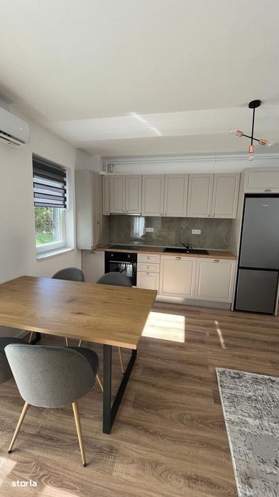 Central - Inchiriere apartament 2 camere - Str. Crinului