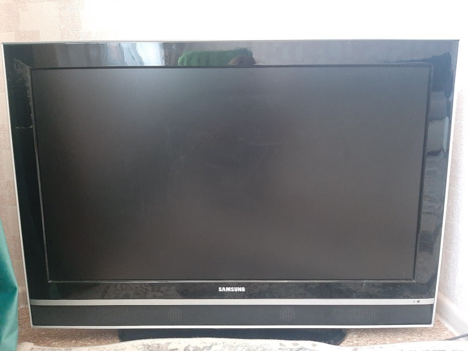 Продам телевизор