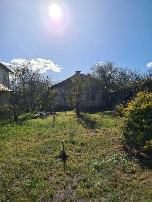 Продава се Къща в с. Костенец, Област София-област - 105 кв.м за 715 €/кв.м - Снимка #2