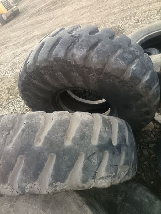 Шины  на погрузчик