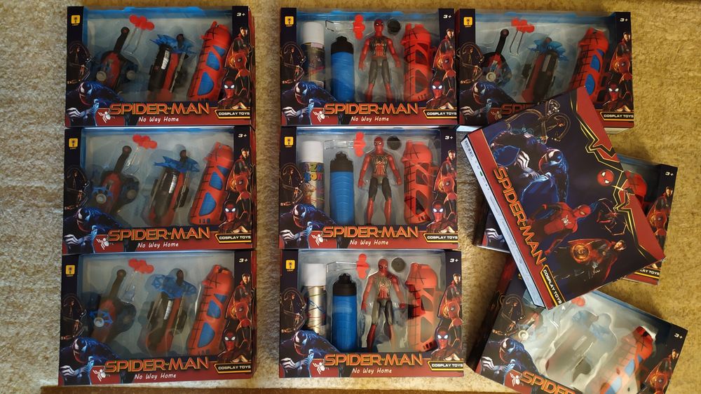 Акулы.Супергерои и их стреляющие аксессуары. Новые