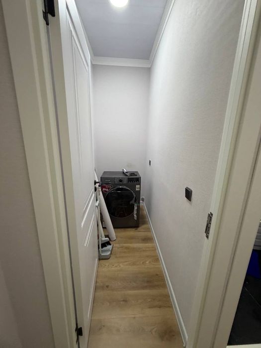 Продаю квартиру Яшнабадский р-он ул. Иззат Новостройка 2-ком 2-этаж 8э