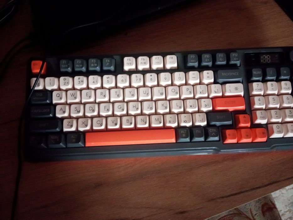 Клавиатура Freewolf M96