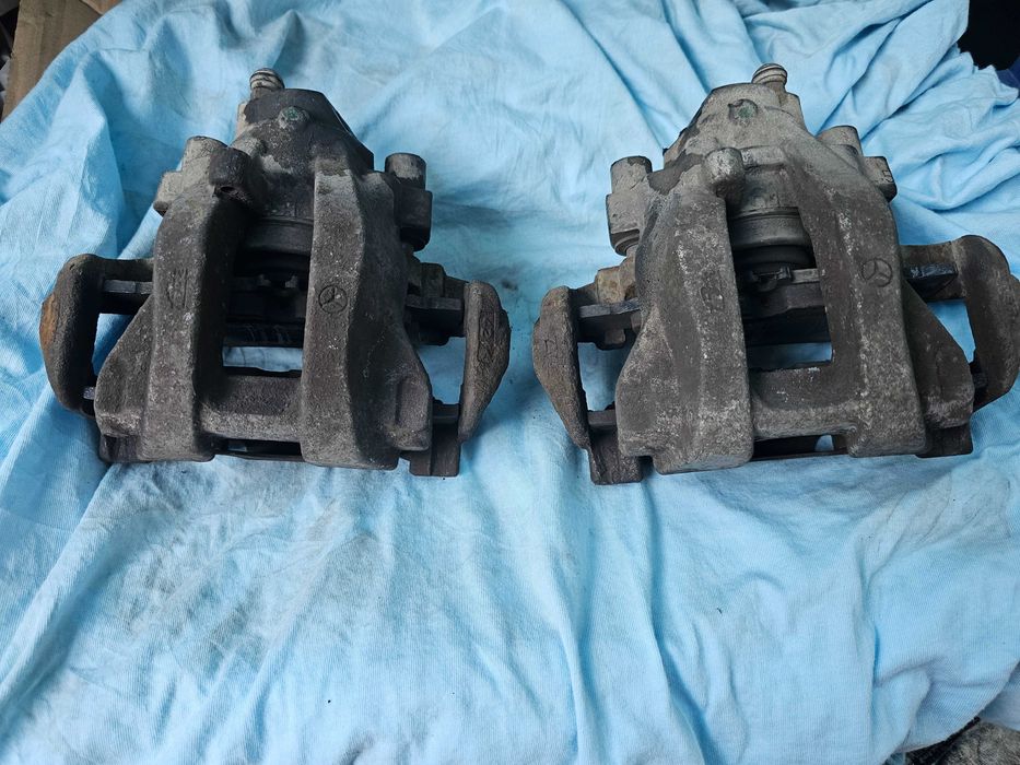 Задни спирачни апарати