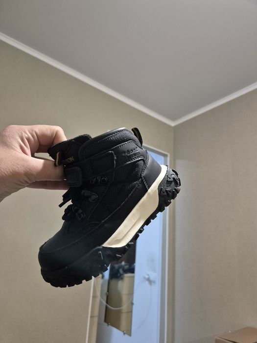 Продам обувь 37 размера