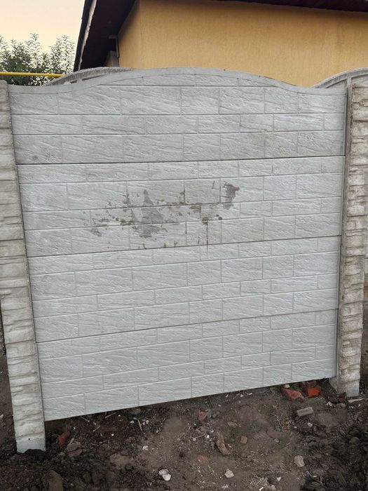 Producem la comanda gard din beton