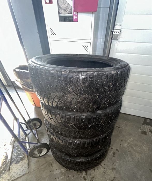 Комплект зимних шин Michelin