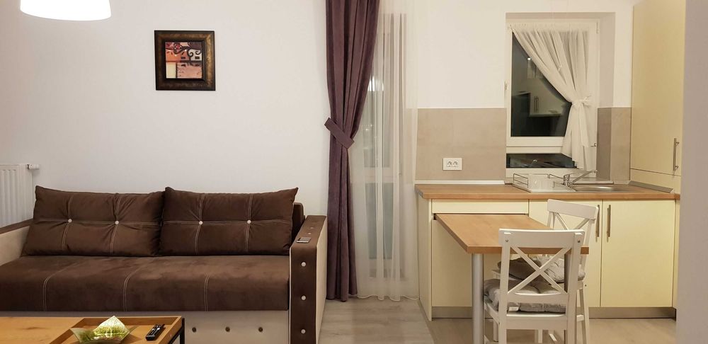 Inchiriat de proprietar 2 camere/studio Kasper