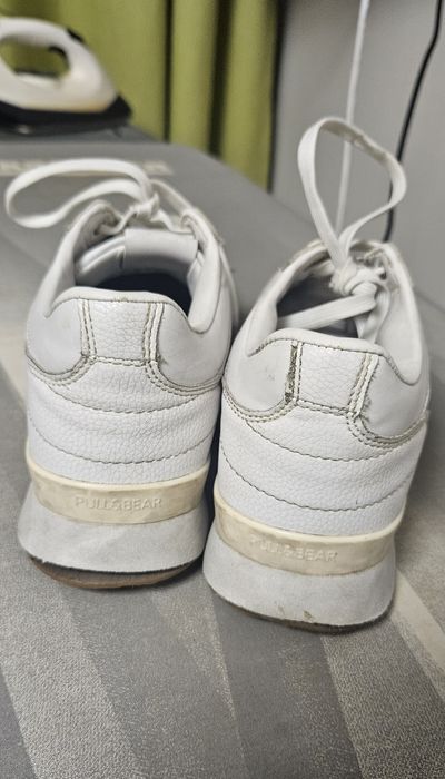 Кроссовки pull&bear 40