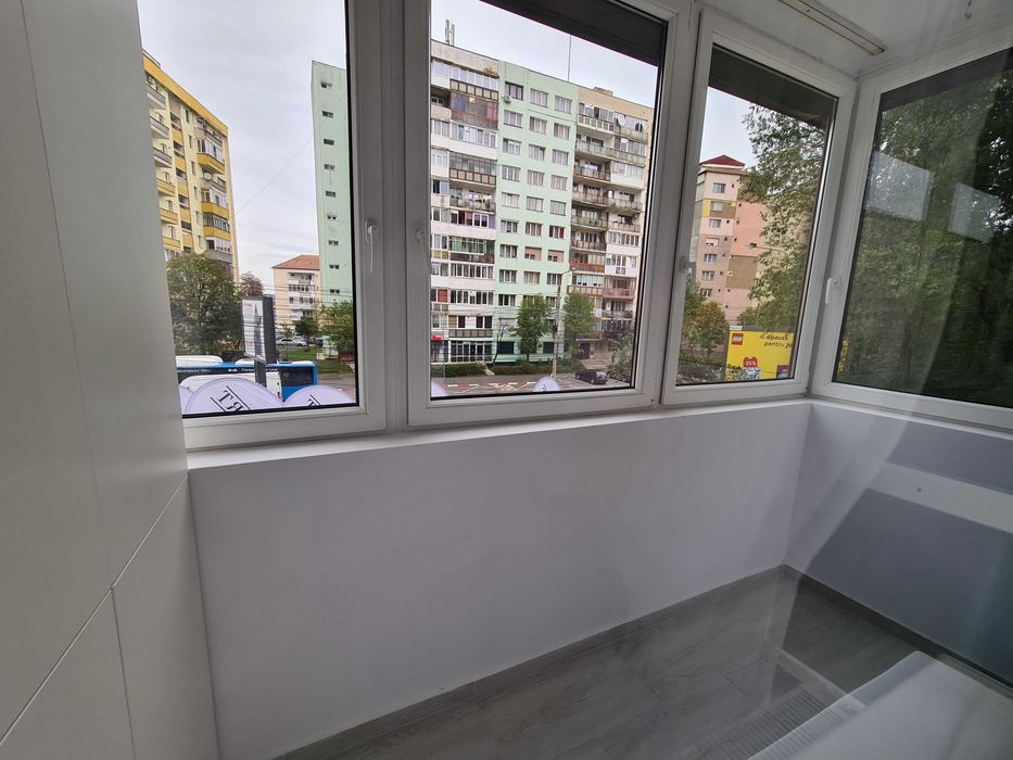 Apartament de închiriat 4 camere etaj 1, Mihai Viteazu - N. Iorga, utilat modern