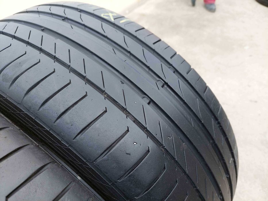 Anvelope Vara 235/45 R19 CONTINENTAL ContiSportContact 5 SUV Runflat