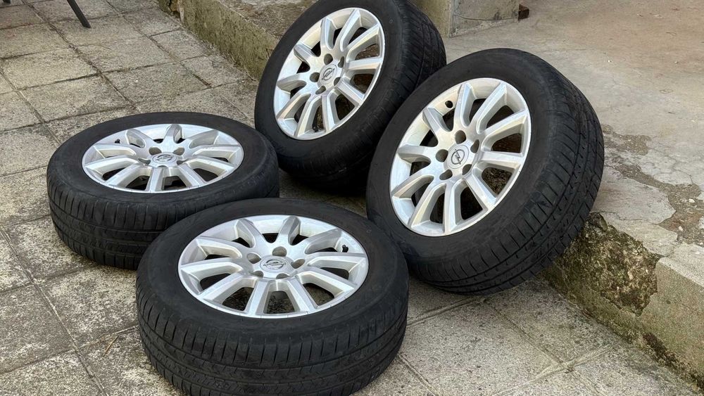 Комплект оригинални 16" джанти за Opel с летни гуми Maxxis Mecotra 3 (ME3) 205/55/16 91H (DOT 0222)
