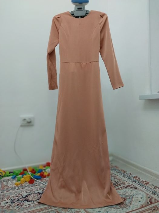 Вечерние платье новые