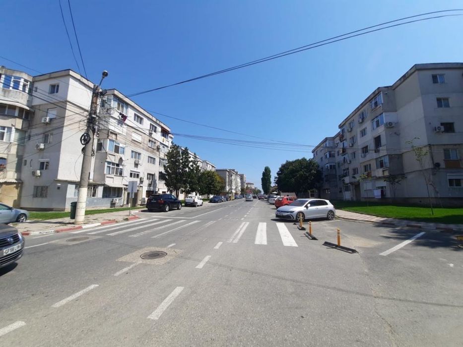 Spatiu comercial de inchiriat - Navodari central