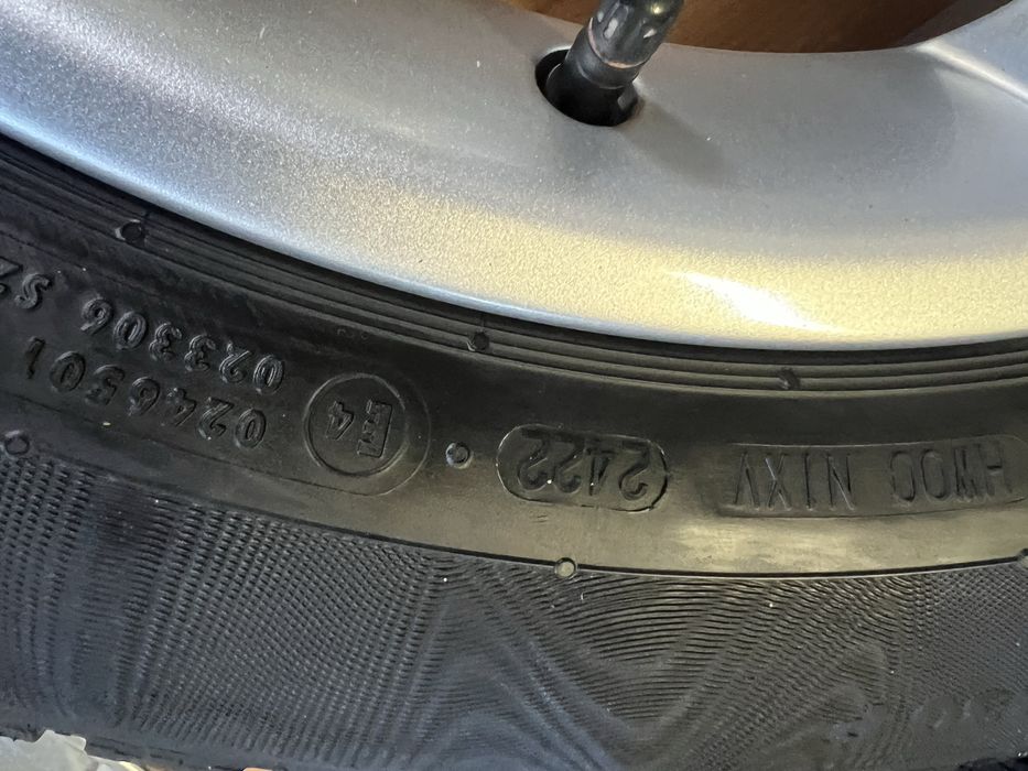 Set jante iarna V class W447 Conti Winter M0 -MB 225 55 17 XL+Senzori