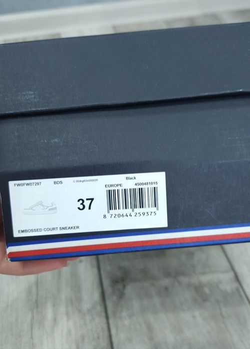 Дамски обувки TOMMY HILFIGER.Естествена кожа