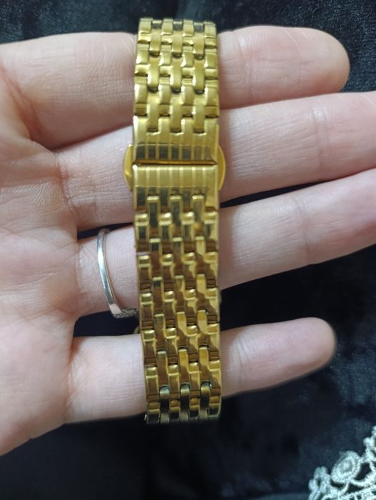 Al_salah soat sotiladi