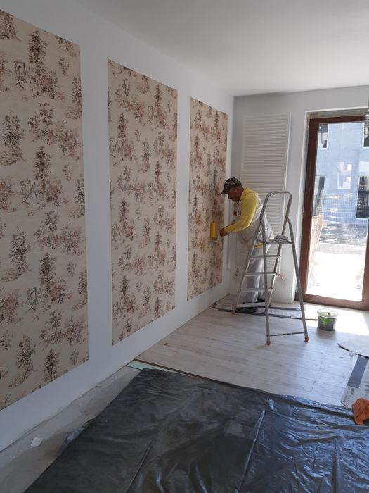 Renovam case apartamente