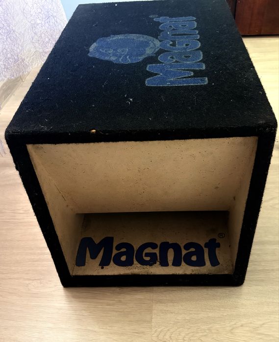 Subwoofer auto Magnat Transforce 1200,
