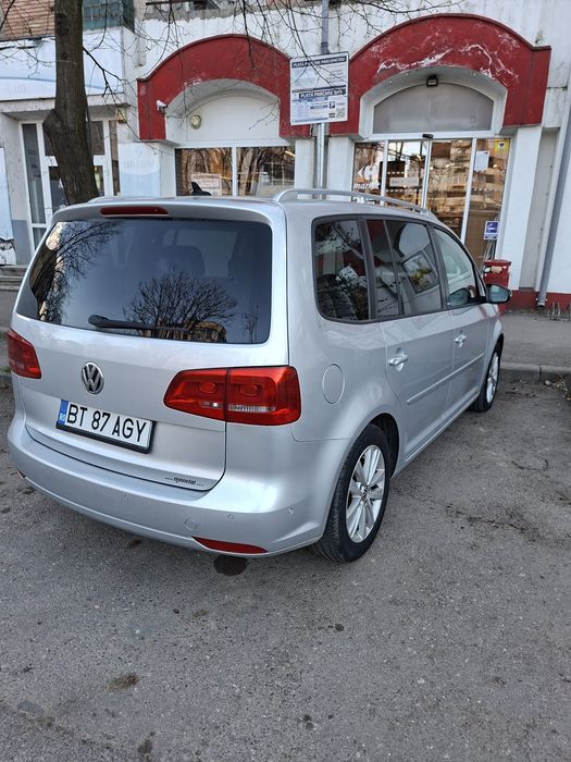 VOLKSWAGEN Touran 2013 — imagine 2