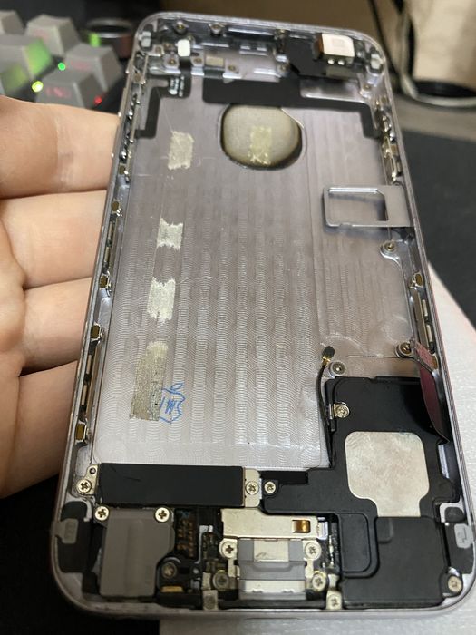 Iphone 6 корпус+камера и компоненты.
