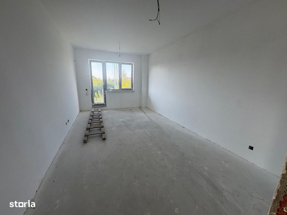 Apartament 3 camere | 1 Mai | Semifinisat | Parcare inclusa | etj 2 — fotografia 3