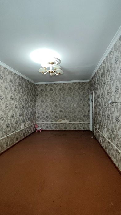 2 хонали квартира сотилади Коракамиш 1/3 Qoraqamish 2-этаж