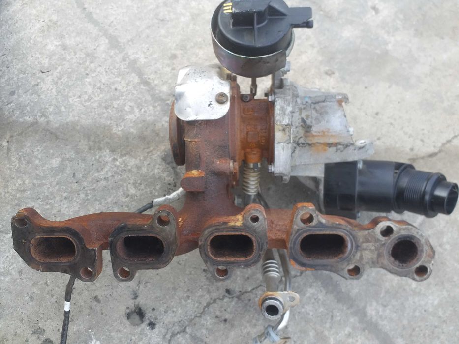 Turbina Passat B8 Skoda Superb Tiguan 2.0 TDI DFGA 04L253010T